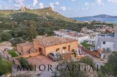 Foto Appartamento in vendita a Arzachena