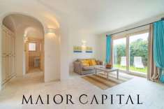 Foto Appartamento in vendita a Arzachena