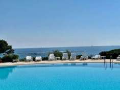 Foto Appartamento in vendita a Arzachena