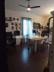 Foto Appartamento in vendita a Assisi