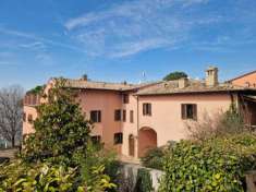 Foto Appartamento in vendita a Assisi