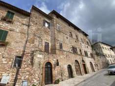 Foto Appartamento in vendita a Assisi