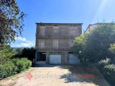 Foto Appartamento in vendita a Assisi