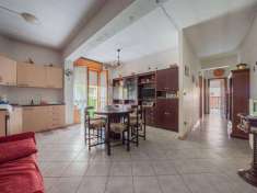 Foto Appartamento in vendita a Asti