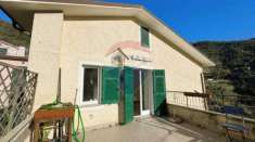 Foto Appartamento in vendita a Avegno - 4 locali 70mq
