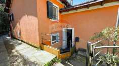 Foto Appartamento in vendita a Avegno