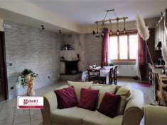 Foto Appartamento in vendita a Avezzano