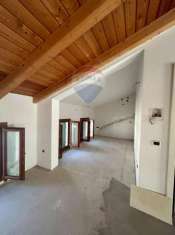 Foto Appartamento in vendita a Badia Polesine