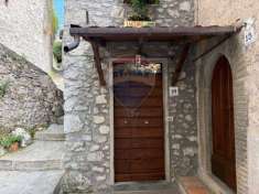 Foto Appartamento in vendita a Bagni Di Lucca