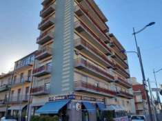 Foto Appartamento in vendita a Barcellona Pozzo Di Gotto - 5 locali 135mq