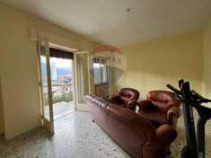 Foto Appartamento in vendita a Barga - 6 locali 124mq