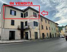 Foto Appartamento in vendita a Barga