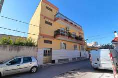 Foto Appartamento in vendita a Bari - 3 locali 135mq