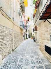 Foto Appartamento in vendita a Bari