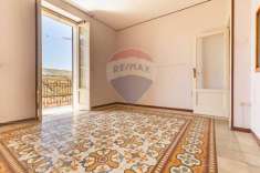 Foto Appartamento in vendita a Bari