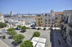 Foto Appartamento in vendita a Bari