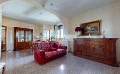 Foto Appartamento in vendita a Bari