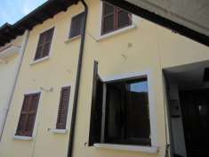 Foto Appartamento in vendita a Barni