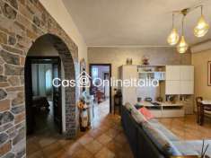Foto Appartamento in vendita a Bastia Umbra - 6 locali 151mq