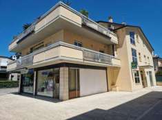 Foto Appartamento in vendita a Bastia Umbra