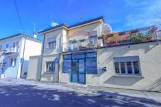 Foto Appartamento in vendita a Battaglia Terme