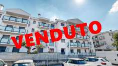 Foto Appartamento in vendita a Bellinzago Lombardo