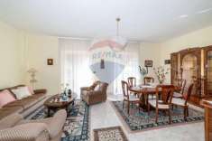 Foto Appartamento in vendita a Belpasso