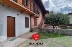 Foto Appartamento in vendita a Besnate