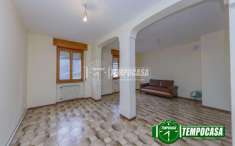 Foto Appartamento in vendita a Bettola