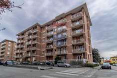 Foto Appartamento in vendita a Biella - 5 locali 130mq
