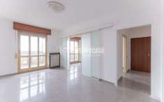 Foto Appartamento in vendita a Bollate
