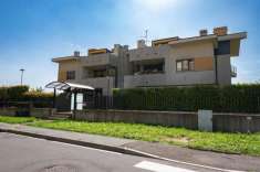 Foto Appartamento in vendita a Bollate