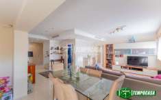 Foto Appartamento in vendita a Bollate