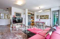 Foto Appartamento in vendita a Bologna