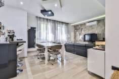 Foto Appartamento in vendita a Bologna