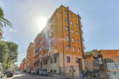 Foto Appartamento in vendita a Bologna