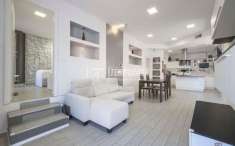 Foto Appartamento in vendita a Bologna