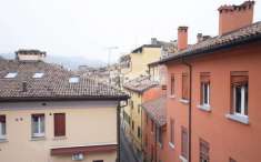 Foto Appartamento in vendita a Bologna