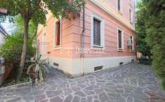 Foto Appartamento in vendita a Bologna