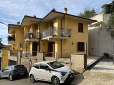 Foto Appartamento in vendita a Bolsena