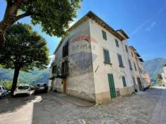 Foto Appartamento in vendita a Borgo A Mozzano - 5 locali 100mq