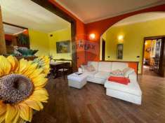 Foto Appartamento in vendita a Borgo A Mozzano