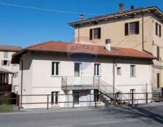 Foto Appartamento in vendita a Borgo Val Di Taro - 2 locali 55mq