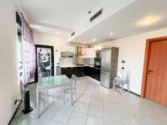 Foto Appartamento in vendita a Borgomanero - 7 locali 180mq