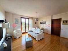 Foto Appartamento in vendita a Bregnano - 3 locali 80mq