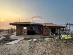 Foto Appartamento in vendita a Brenzone