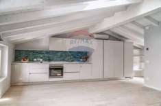 Foto Appartamento in vendita a Brenzone
