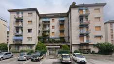 Foto Appartamento in Vendita a Brescia