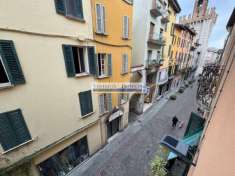 Foto Appartamento in Vendita a Brescia