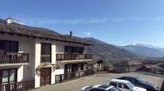 Foto Appartamento in vendita a Brissogne